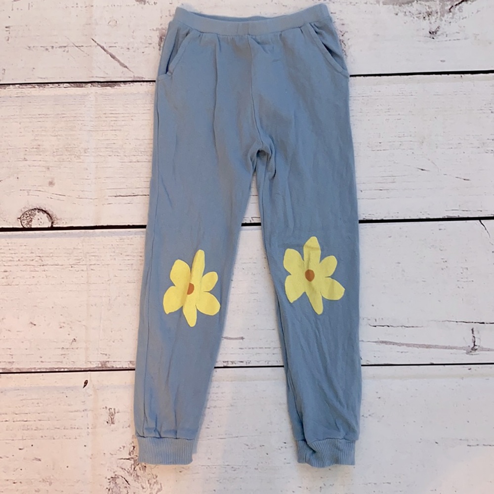 - Bottom Bundle - Picture 2 of 4